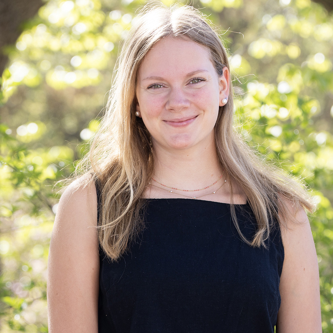 Lindsey George '28